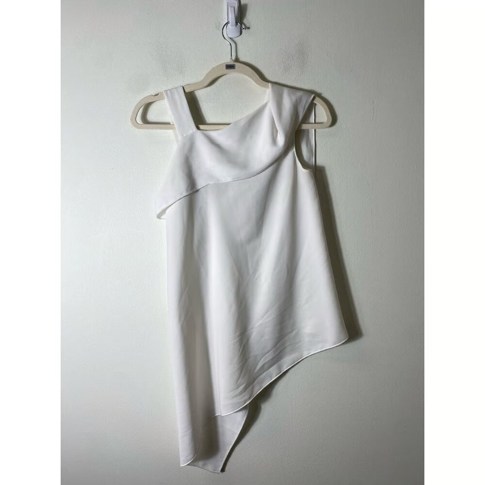 Anna Cate White Asymmetric Draped Top Sz XS